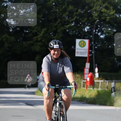 25.08.2024 - Elbe Triathlon Hamburg Fuchs,  Jonas http://msf.ph/oto/6870134 25.08.2024 11:09:20 Radfahren 1651, 1548, 1599, 1518, 1586 meine-sportfotos.de