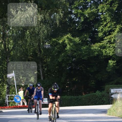 25.08.2024 - Elbe Triathlon Hamburg Fuchs,  Jonas http://msf.ph/oto/6870136 25.08.2024 10:27:05 Radfahren 478, 498, 477 meine-sportfotos.de