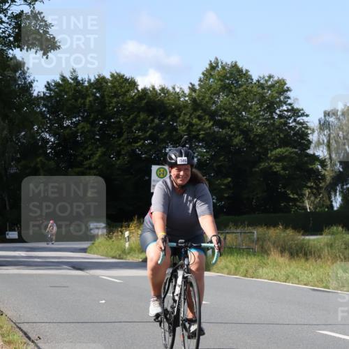 25.08.2024 - Elbe Triathlon Hamburg Fuchs,  Jonas http://msf.ph/oto/6870153 25.08.2024 11:09:20 Radfahren 1651, 1548, 1599, 1518, 1586 meine-sportfotos.de