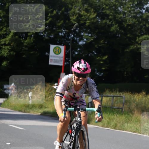 25.08.2024 - Elbe Triathlon Hamburg Fuchs,  Jonas http://msf.ph/oto/6870167 25.08.2024 11:09:29 Radfahren 1515, 1579, 1537 meine-sportfotos.de