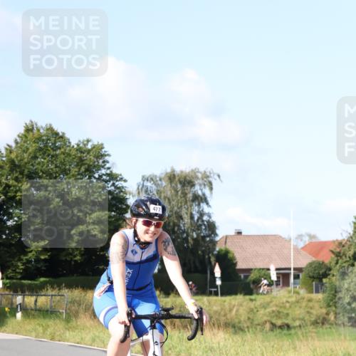 25.08.2024 - Elbe Triathlon Hamburg Fuchs,  Jonas http://msf.ph/oto/6870179 25.08.2024 10:27:10 Radfahren 498, 477, 562, 669 meine-sportfotos.de