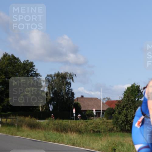 25.08.2024 - Elbe Triathlon Hamburg Fuchs,  Jonas http://msf.ph/oto/6870192 25.08.2024 10:27:11 Radfahren 498, 477, 562, 669, 589 meine-sportfotos.de