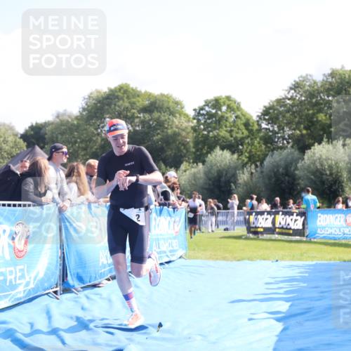25.08.2024 - Elbe Triathlon Hamburg H.Heesch http://msf.ph/oto/6870194 25.08.2024 11:08:30 Ziel 228, 602 meine-sportfotos.de