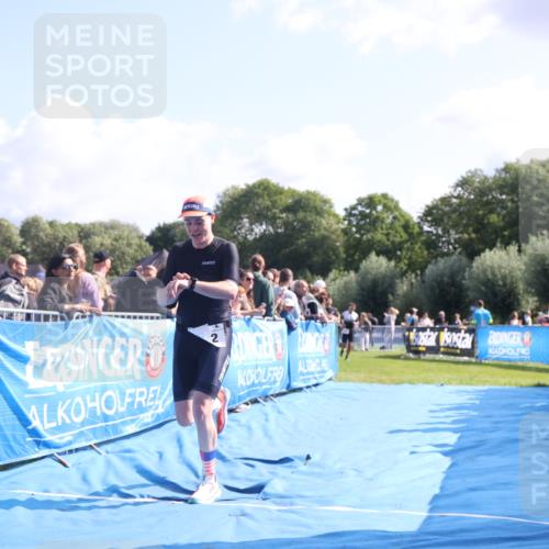 25.08.2024 - Elbe Triathlon Hamburg H.Heesch http://msf.ph/oto/6870246 25.08.2024 11:08:30 Ziel 228, 602 meine-sportfotos.de