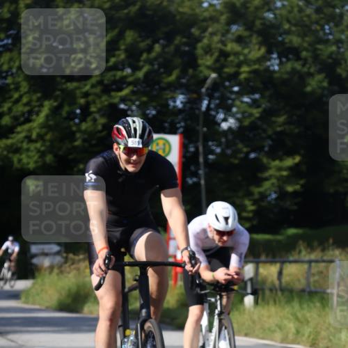 25.08.2024 - Elbe Triathlon Hamburg Fuchs,  Jonas http://msf.ph/oto/6870258 25.08.2024 10:27:16 Radfahren 477, 562, 669, 589 meine-sportfotos.de