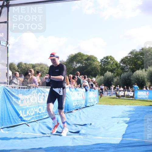 25.08.2024 - Elbe Triathlon Hamburg H.Heesch http://msf.ph/oto/6870260 25.08.2024 11:08:30 Ziel 228, 602 meine-sportfotos.de