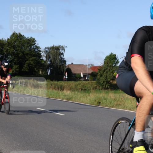 25.08.2024 - Elbe Triathlon Hamburg Fuchs,  Jonas http://msf.ph/oto/6870273 25.08.2024 09:33:53 Radfahren 352, 1851, 234, 53, 256 meine-sportfotos.de