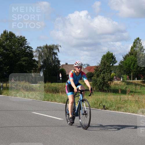 25.08.2024 - Elbe Triathlon Hamburg Fuchs,  Jonas http://msf.ph/oto/6870279 25.08.2024 11:10:04 Radfahren 1671, 1712, 1670, 1572, 1517, 1508 meine-sportfotos.de