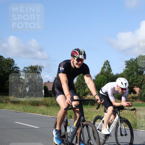 25.08.2024 - Elbe Triathlon Hamburg Fuchs,  Jonas http://msf.ph/oto/6870303 25.08.2024 10:27:18 Radfahren 562, 669, 589, 542 meine-sportfotos.de