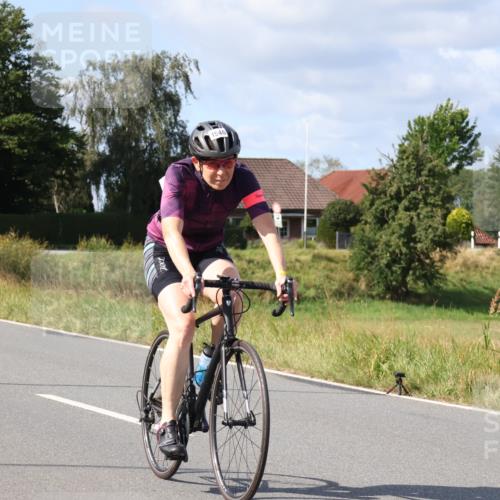 25.08.2024 - Elbe Triathlon Hamburg Fuchs,  Jonas http://msf.ph/oto/6870320 25.08.2024 11:10:16 Radfahren 1655, 1546, 1519, 1668, 1713 meine-sportfotos.de