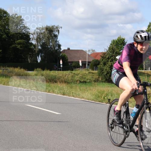 25.08.2024 - Elbe Triathlon Hamburg Fuchs,  Jonas http://msf.ph/oto/6870330 25.08.2024 11:10:16 Radfahren 1655, 1546, 1519, 1668, 1713 meine-sportfotos.de