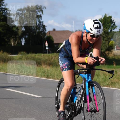 25.08.2024 - Elbe Triathlon Hamburg Fuchs,  Jonas http://msf.ph/oto/6870340 25.08.2024 10:27:25 Radfahren 542, 494, 710 meine-sportfotos.de