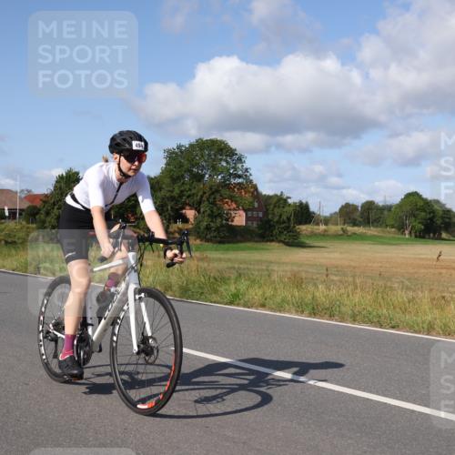 25.08.2024 - Elbe Triathlon Hamburg Fuchs,  Jonas http://msf.ph/oto/6870376 25.08.2024 10:27:26 Radfahren 542, 494, 710 meine-sportfotos.de