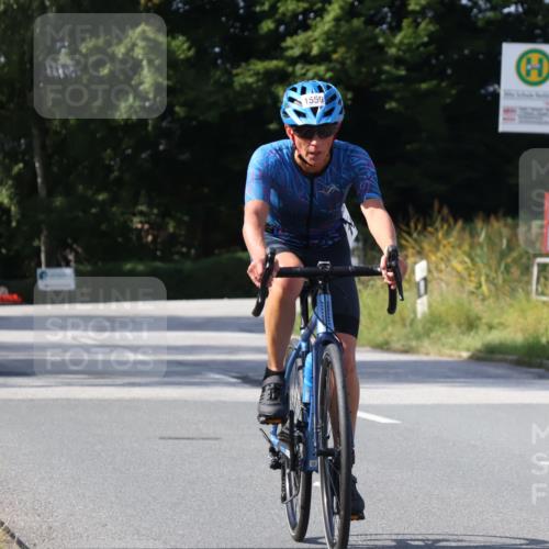 25.08.2024 - Elbe Triathlon Hamburg Fuchs,  Jonas http://msf.ph/oto/6870378 25.08.2024 11:10:29 Radfahren 1475, 1591, 1547, 1559, 1571, 1521 meine-sportfotos.de
