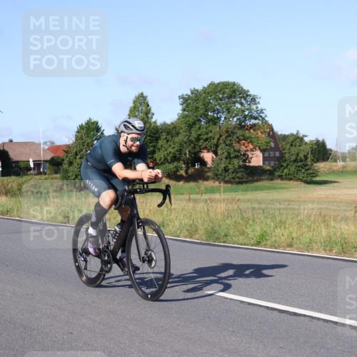 25.08.2024 - Elbe Triathlon Hamburg Fuchs,  Jonas http://msf.ph/oto/6870390 25.08.2024 09:34:06 Radfahren 245, 314, 159 meine-sportfotos.de