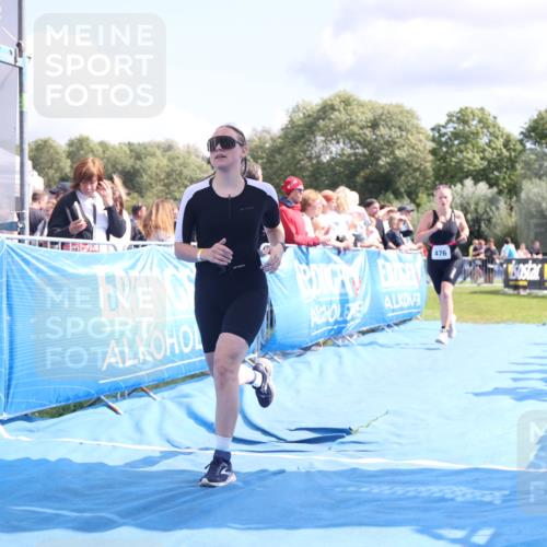 25.08.2024 - Elbe Triathlon Hamburg H.Heesch http://msf.ph/oto/6870397 25.08.2024 11:58:28 Ziel 476, 512, 1645 meine-sportfotos.de