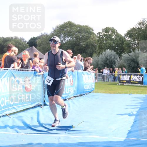 25.08.2024 - Elbe Triathlon Hamburg H.Heesch http://msf.ph/oto/6870409 25.08.2024 11:35:22 Ziel 352, 686, 713 meine-sportfotos.de