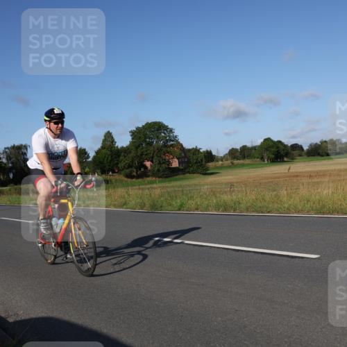 25.08.2024 - Elbe Triathlon Hamburg Fuchs,  Jonas http://msf.ph/oto/6870413 25.08.2024 09:34:07 Radfahren 245, 314, 159 meine-sportfotos.de