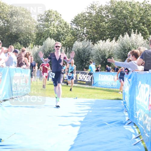 25.08.2024 - Elbe Triathlon Hamburg H.Heesch http://msf.ph/oto/6870505 25.08.2024 11:36:04 Ziel 530, 695, 705, 766 meine-sportfotos.de