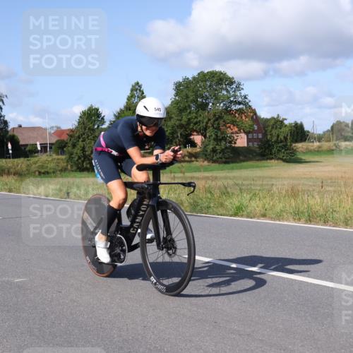 25.08.2024 - Elbe Triathlon Hamburg Fuchs,  Jonas http://msf.ph/oto/6870508 25.08.2024 10:27:38 Radfahren 579, 545, 641 meine-sportfotos.de