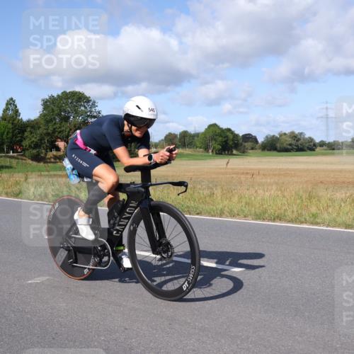 25.08.2024 - Elbe Triathlon Hamburg Fuchs,  Jonas http://msf.ph/oto/6870513 25.08.2024 10:27:38 Radfahren 579, 545, 641 meine-sportfotos.de