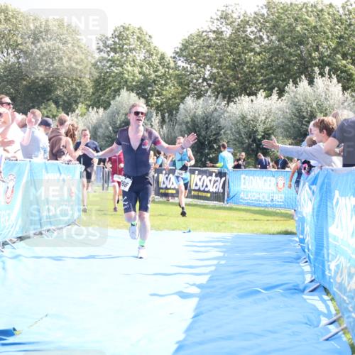 25.08.2024 - Elbe Triathlon Hamburg H.Heesch http://msf.ph/oto/6870541 25.08.2024 11:36:04 Ziel 530, 695, 705, 766 meine-sportfotos.de