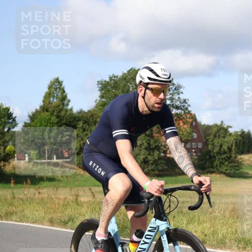 25.08.2024 - Elbe Triathlon Hamburg Fuchs,  Jonas http://msf.ph/oto/6870592 25.08.2024 10:28:01 Radfahren 751, 496 meine-sportfotos.de