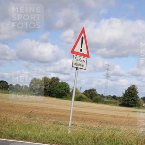 25.08.2024 - Elbe Triathlon Hamburg Fuchs,  Jonas http://msf.ph/oto/6870606 25.08.2024 10:28:01 Radfahren 751, 496 meine-sportfotos.de