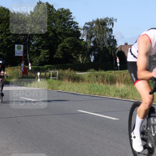 25.08.2024 - Elbe Triathlon Hamburg Fuchs,  Jonas http://msf.ph/oto/6870613 25.08.2024 09:34:34 Radfahren 232, 424, 344, 203 meine-sportfotos.de