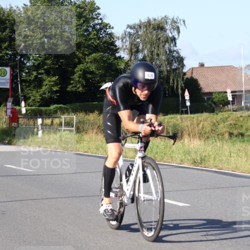 25.08.2024 - Elbe Triathlon Hamburg Fuchs,  Jonas http://msf.ph/oto/6870617 25.08.2024 09:34:35 Radfahren 232, 424, 344, 203 meine-sportfotos.de