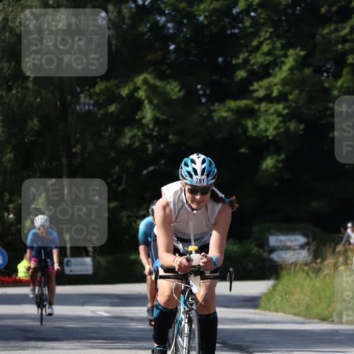 25.08.2024 - Elbe Triathlon Hamburg Fuchs,  Jonas http://msf.ph/oto/6870643 25.08.2024 11:10:45 Radfahren 1707, 1718, 1715, 1529, 791, 1597, 1556 meine-sportfotos.de