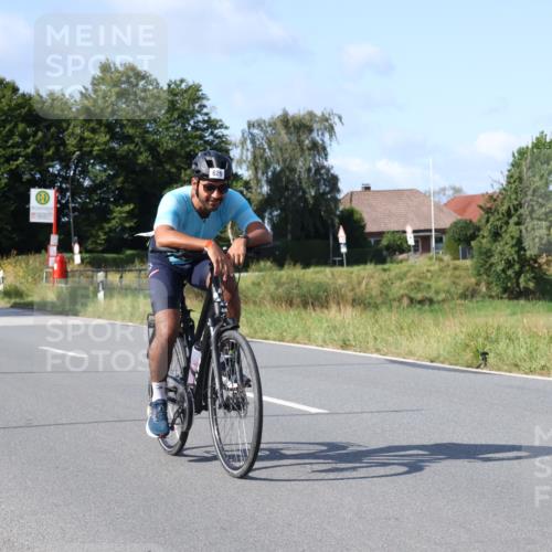 25.08.2024 - Elbe Triathlon Hamburg Fuchs,  Jonas http://msf.ph/oto/6870660 25.08.2024 10:28:10 Radfahren 496, 626 meine-sportfotos.de