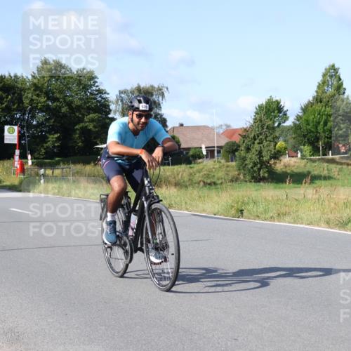 25.08.2024 - Elbe Triathlon Hamburg Fuchs,  Jonas http://msf.ph/oto/6870664 25.08.2024 10:28:10 Radfahren 496, 626 meine-sportfotos.de