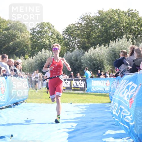 25.08.2024 - Elbe Triathlon Hamburg H.Heesch http://msf.ph/oto/6870668 25.08.2024 11:08:53 Ziel 199, 486, 594, 609 meine-sportfotos.de