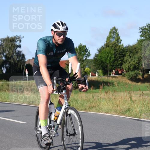 25.08.2024 - Elbe Triathlon Hamburg Fuchs,  Jonas http://msf.ph/oto/6870674 25.08.2024 09:34:40 Radfahren 424, 344, 203, 265 meine-sportfotos.de