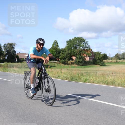 25.08.2024 - Elbe Triathlon Hamburg Fuchs,  Jonas http://msf.ph/oto/6870675 25.08.2024 10:28:10 Radfahren 496, 626 meine-sportfotos.de