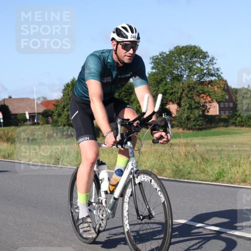 25.08.2024 - Elbe Triathlon Hamburg Fuchs,  Jonas http://msf.ph/oto/6870682 25.08.2024 09:34:40 Radfahren 424, 344, 203, 265 meine-sportfotos.de