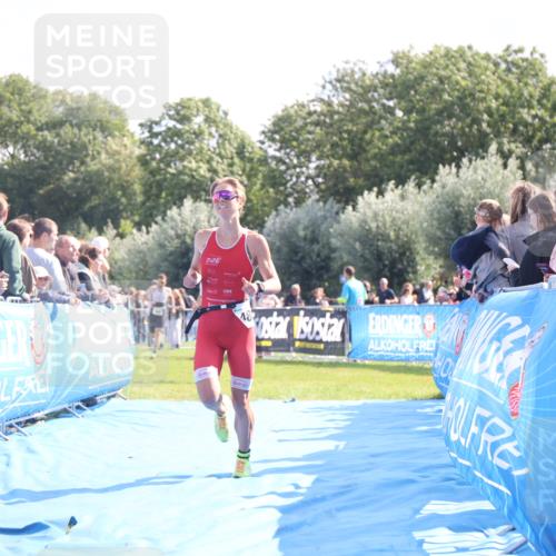 25.08.2024 - Elbe Triathlon Hamburg H.Heesch http://msf.ph/oto/6870699 25.08.2024 11:08:53 Ziel 199, 486, 594, 609 meine-sportfotos.de