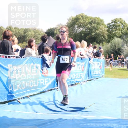 25.08.2024 - Elbe Triathlon Hamburg H.Heesch http://msf.ph/oto/6870710 25.08.2024 11:58:42 Ziel 517, 543, 1714 meine-sportfotos.de