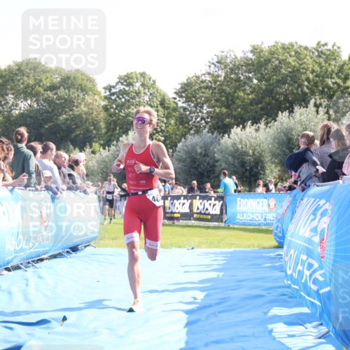 25.08.2024 - Elbe Triathlon Hamburg H.Heesch http://msf.ph/oto/6870740 25.08.2024 11:08:53 Ziel 199, 486, 594, 609 meine-sportfotos.de