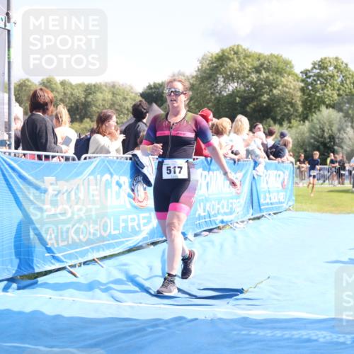 25.08.2024 - Elbe Triathlon Hamburg H.Heesch http://msf.ph/oto/6870745 25.08.2024 11:58:42 Ziel 517, 543, 1714 meine-sportfotos.de
