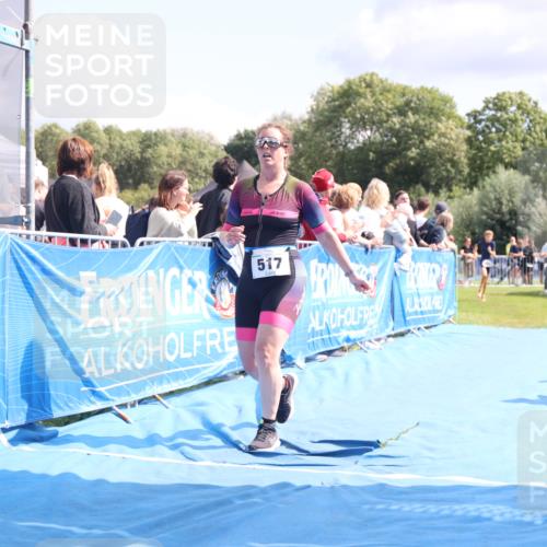 25.08.2024 - Elbe Triathlon Hamburg H.Heesch http://msf.ph/oto/6870755 25.08.2024 11:58:42 Ziel 517, 543, 1714 meine-sportfotos.de