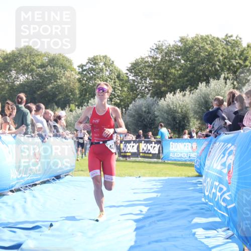 25.08.2024 - Elbe Triathlon Hamburg H.Heesch http://msf.ph/oto/6870756 25.08.2024 11:08:53 Ziel 199, 486, 594, 609 meine-sportfotos.de