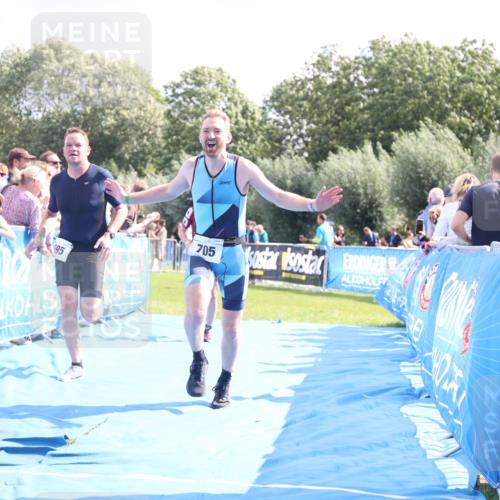 25.08.2024 - Elbe Triathlon Hamburg H.Heesch http://msf.ph/oto/6870771 25.08.2024 11:36:07 Ziel 530, 695, 705, 766 meine-sportfotos.de
