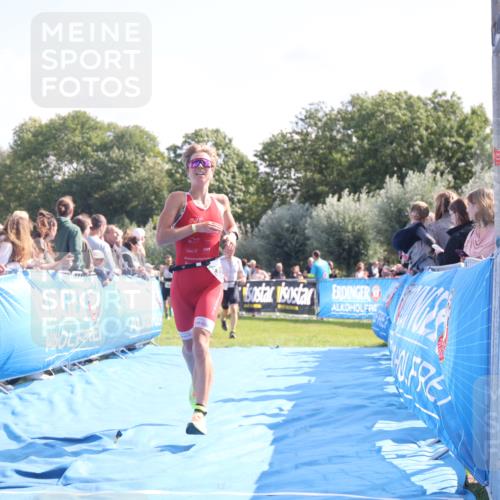 25.08.2024 - Elbe Triathlon Hamburg H.Heesch http://msf.ph/oto/6870788 25.08.2024 11:08:53 Ziel 199, 486, 594, 609 meine-sportfotos.de