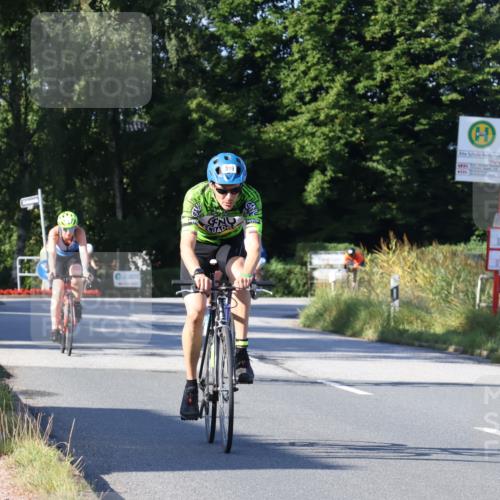 25.08.2024 - Elbe Triathlon Hamburg Fuchs,  Jonas http://msf.ph/oto/6870794 25.08.2024 09:34:56 Radfahren 337, 204, 319, 263, 123, 311 meine-sportfotos.de