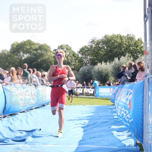 25.08.2024 - Elbe Triathlon Hamburg H.Heesch http://msf.ph/oto/6870806 25.08.2024 11:08:53 Ziel 199, 486, 594, 609 meine-sportfotos.de