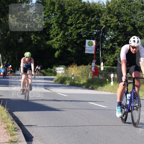 25.08.2024 - Elbe Triathlon Hamburg Fuchs,  Jonas http://msf.ph/oto/6870835 25.08.2024 09:34:58 Radfahren 337, 204, 319, 263, 123, 311 meine-sportfotos.de