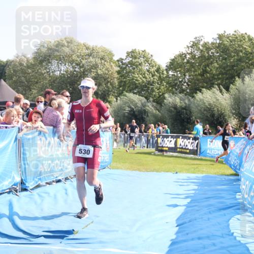 25.08.2024 - Elbe Triathlon Hamburg H.Heesch http://msf.ph/oto/6870850 25.08.2024 11:36:09 Ziel 530, 695, 705, 766 meine-sportfotos.de