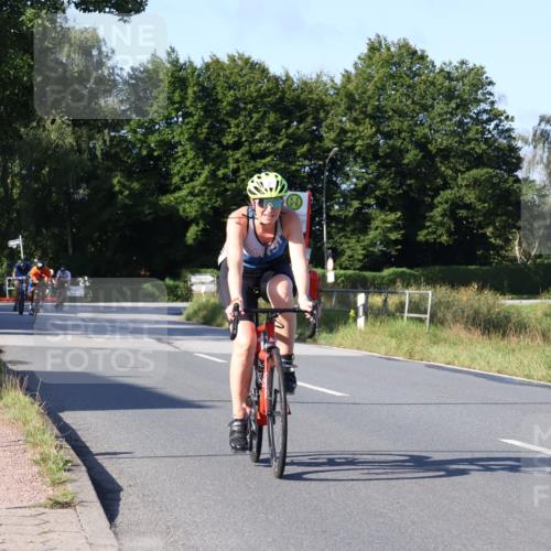 25.08.2024 - Elbe Triathlon Hamburg Fuchs,  Jonas http://msf.ph/oto/6870857 25.08.2024 09:34:59 Radfahren 337, 204, 319, 263, 123, 311, 255, 199 meine-sportfotos.de